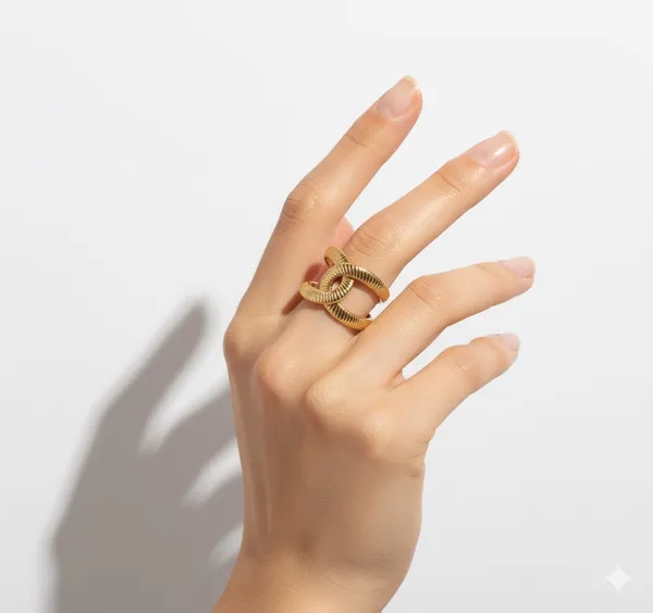 Gold_Infinity_Embrace_Ring_For_Women